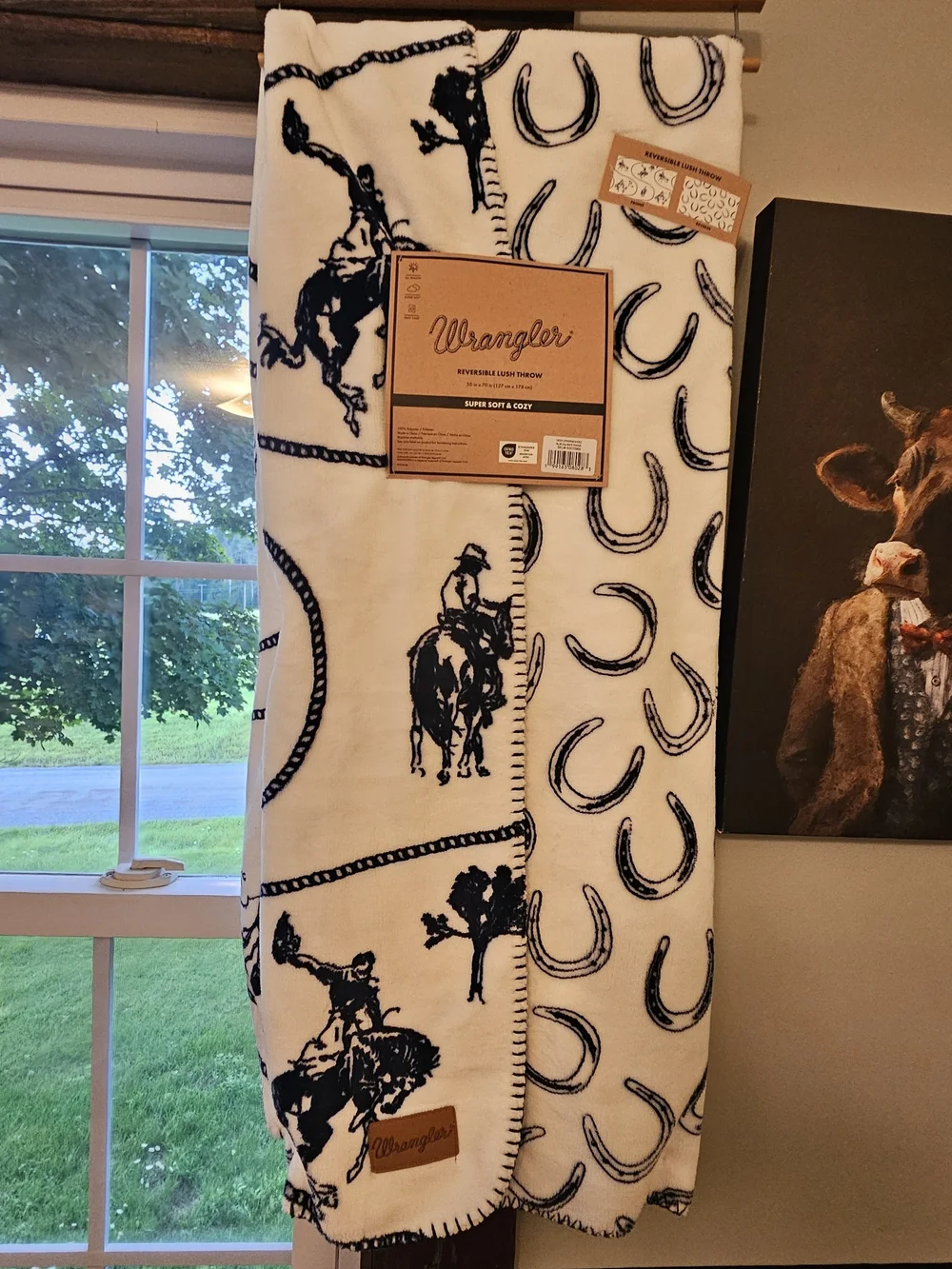 Wrangler Western Cowboy & Horseshoe Throw Blanket - White & Black